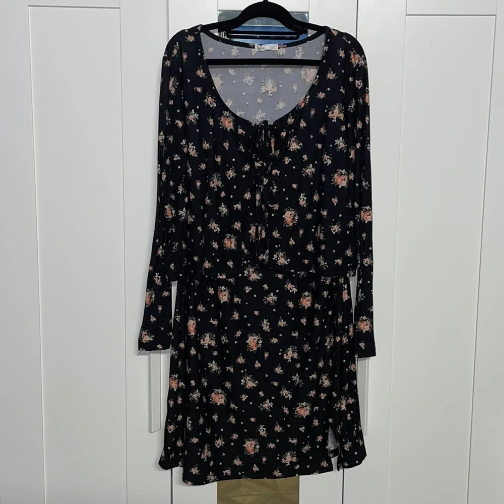 NWOT Ultra Flirt Midi Dress W/ Cardigan - Black Floral - Size 2X - Picture 2 of 7